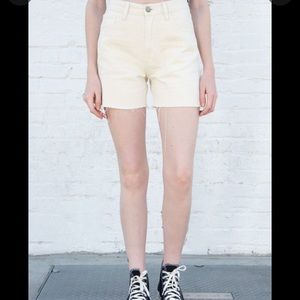 Brandy Melville Cream Molly denim shorts medium